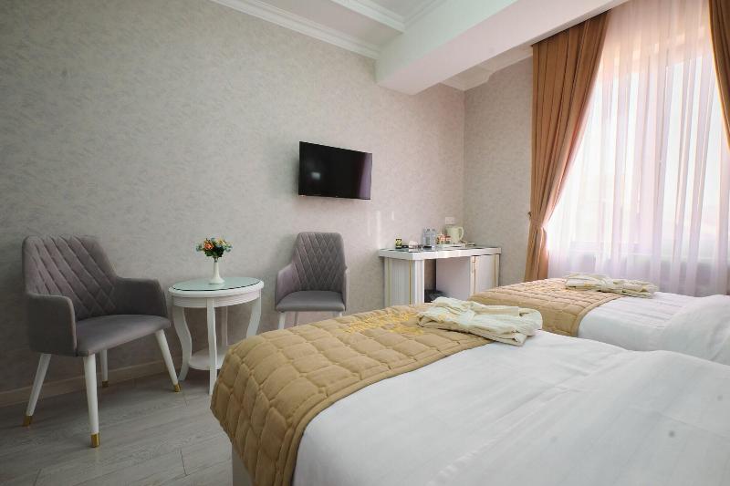 Samaria Hotel And Spa image