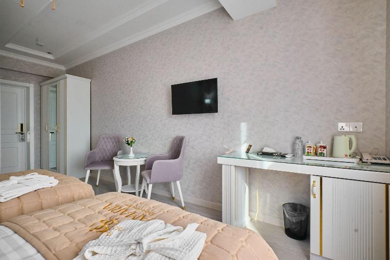 Samaria Hotel And Spa image