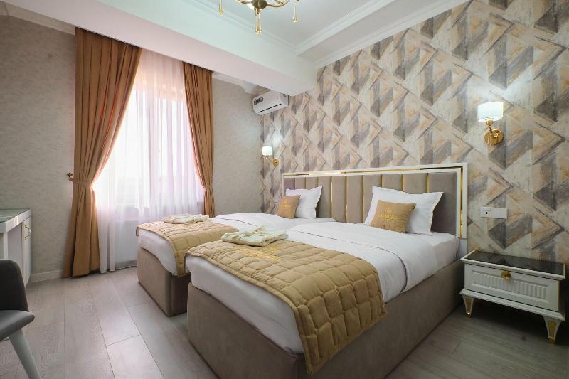 Samaria Hotel And Spa image