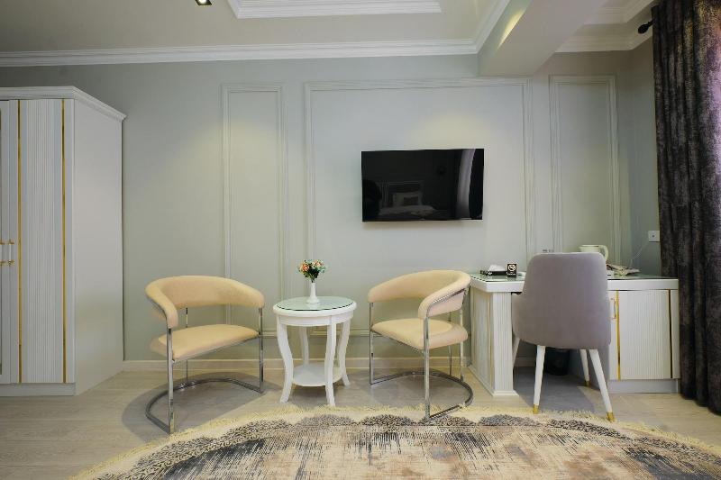 Samaria Hotel And Spa image