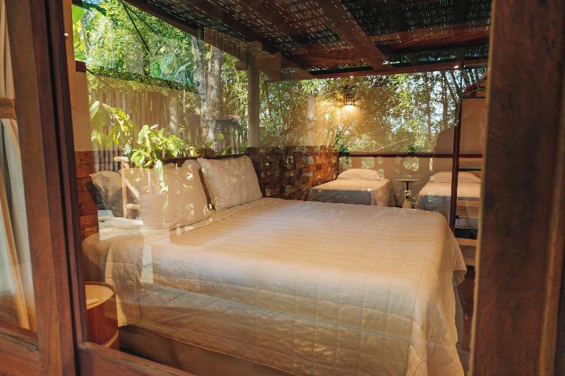 Chocolate Hotel image