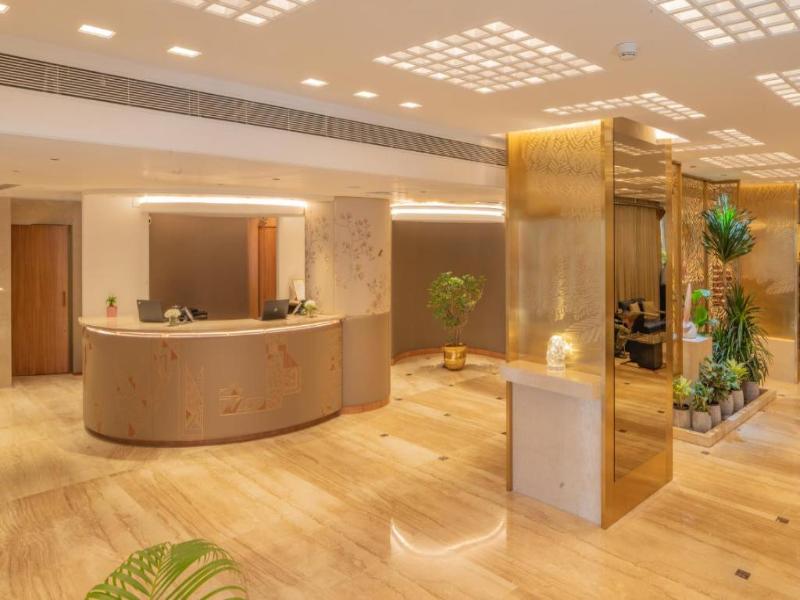 Hotel Kohinoor Continental, Near Airport image