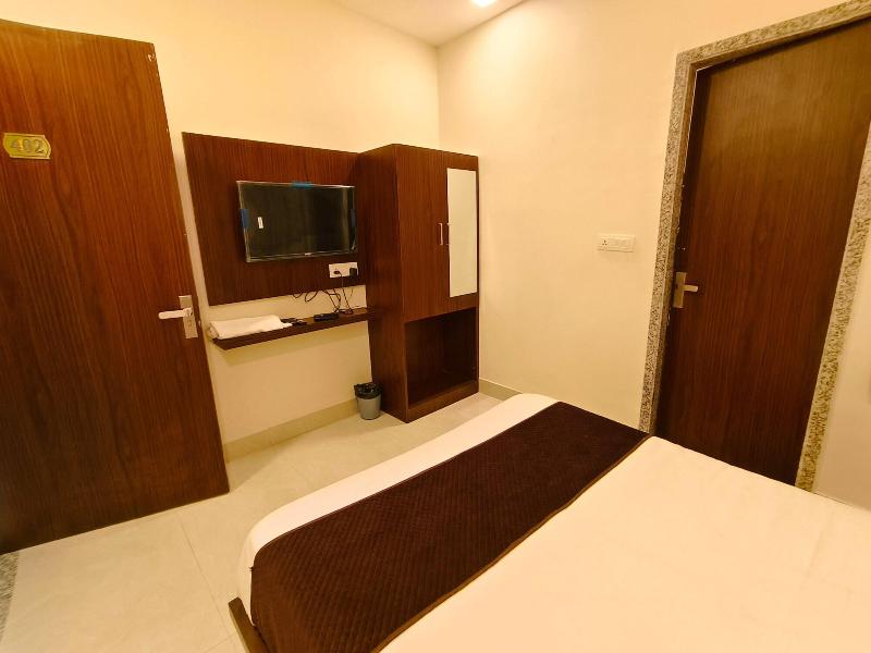 Hotel Veer Palace image