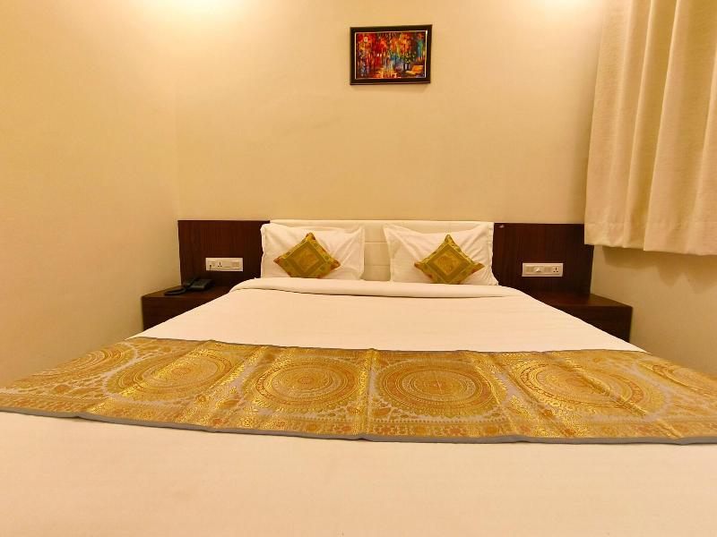 Hotel Veer Palace image