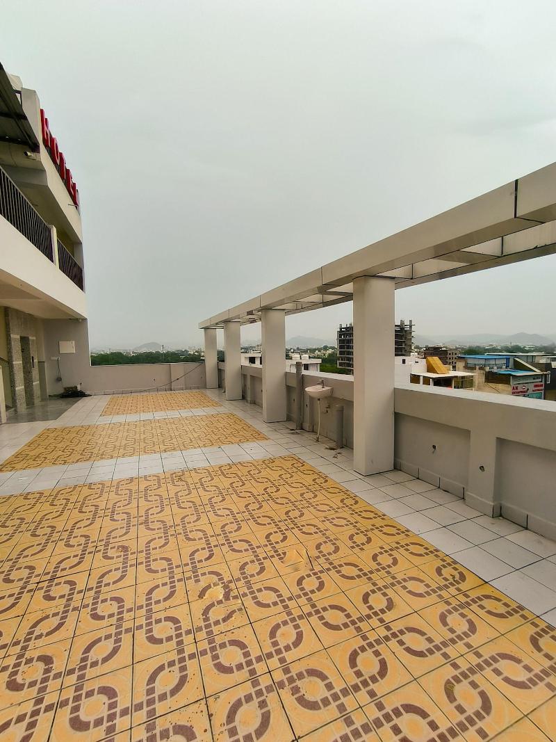 Hotel Veer Palace image