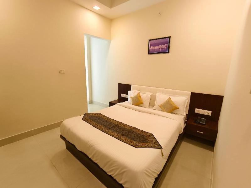 Hotel Veer Palace image