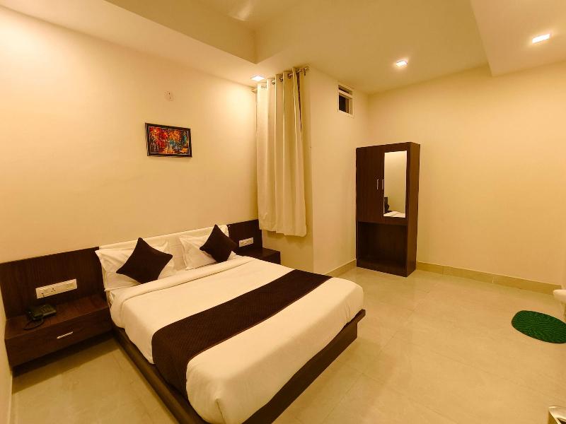 Hotel Veer Palace image