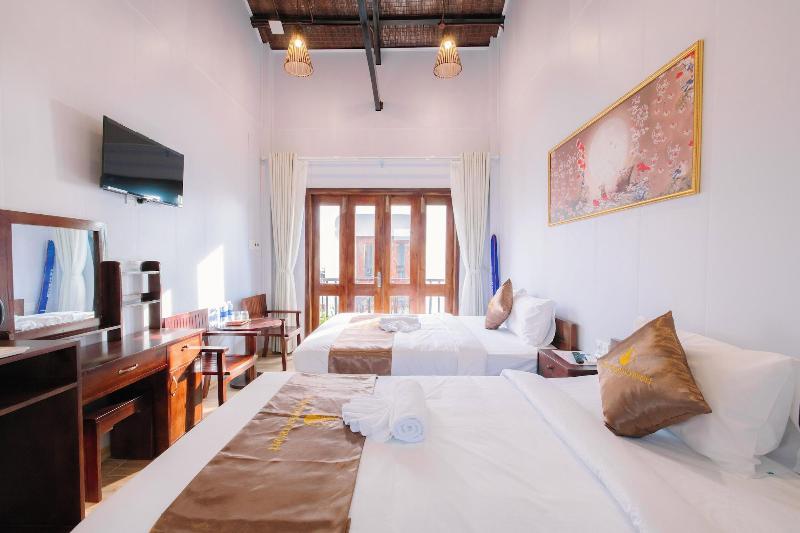The Poplar Resort image