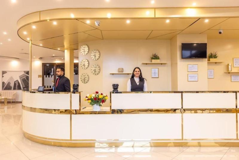 Hotel Sir Royal image
