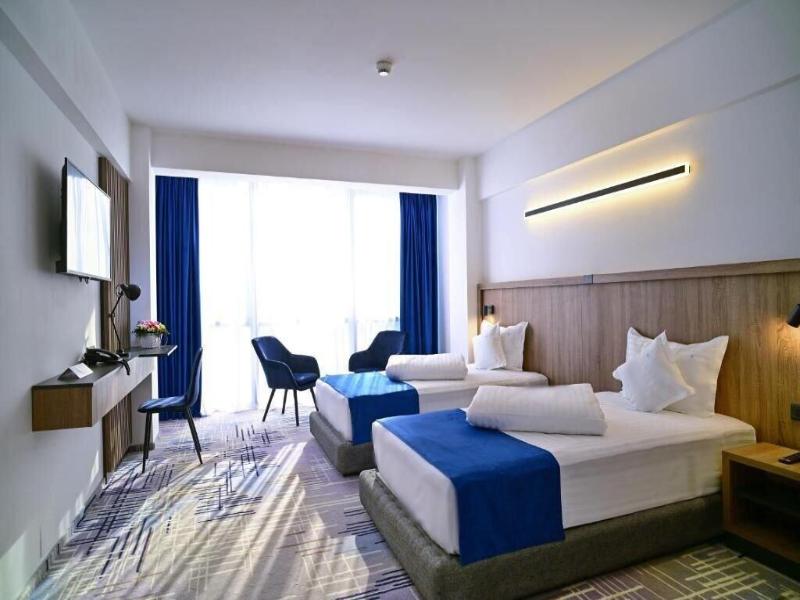 Hotel Sir Royal image