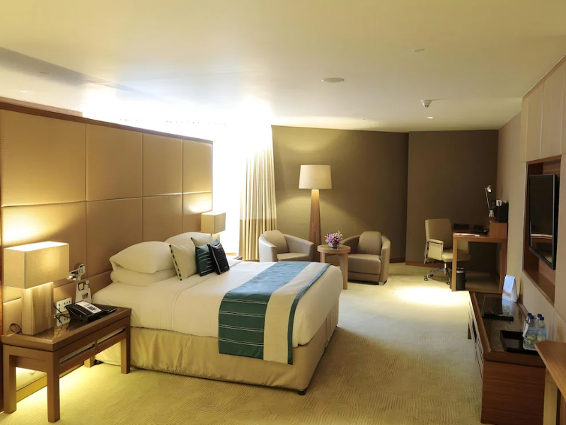 Sahara Star image