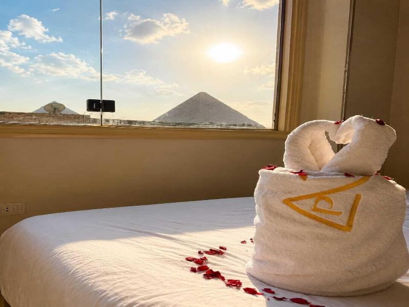 Zeina Pyramids Inn image