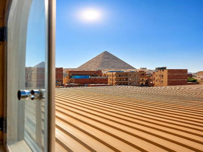 Zeina Pyramids Inn image