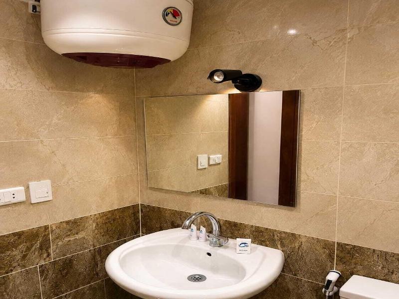 Zeina Pyramids Inn image