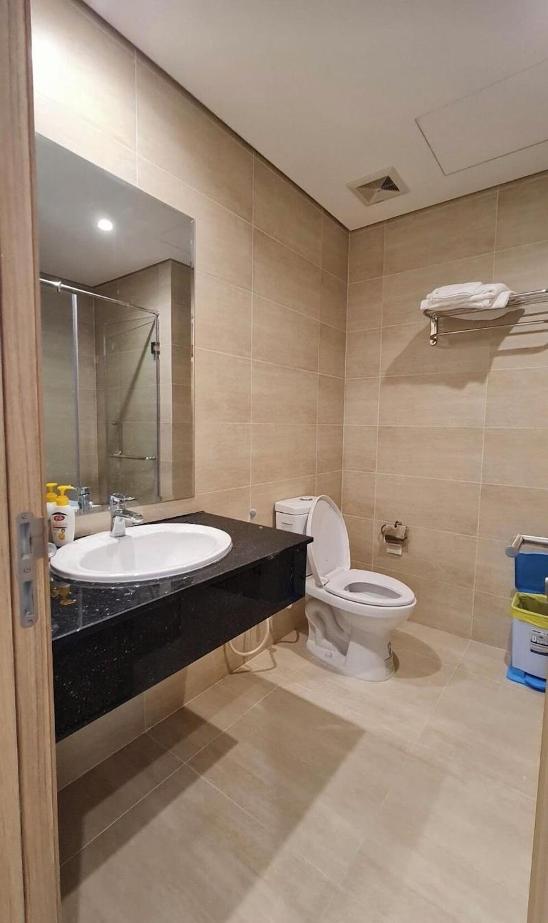 Golden Dragon Hotel image