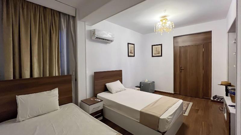 Osiris Pyramids View Inn image