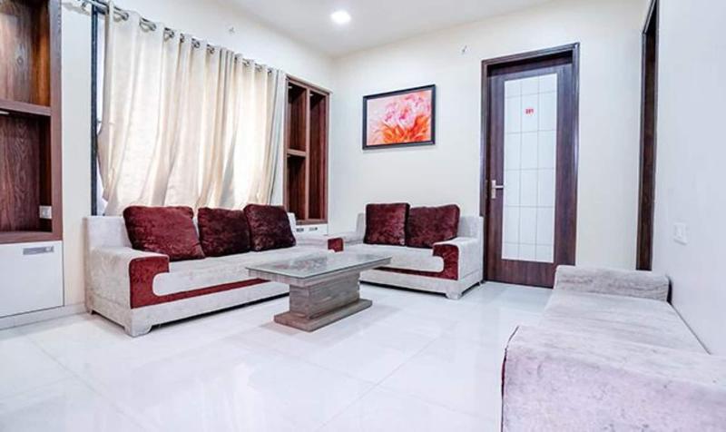 Fabhotel Rudra Residency image