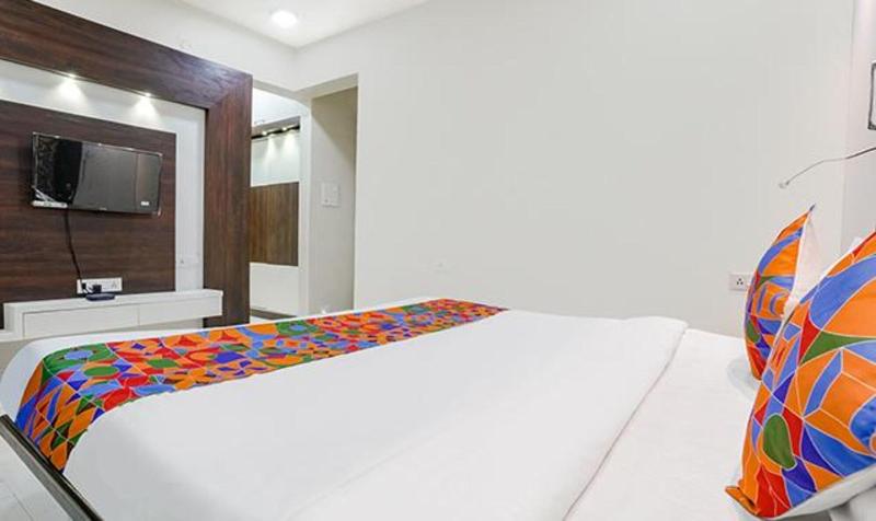Fabhotel Rudra Residency image