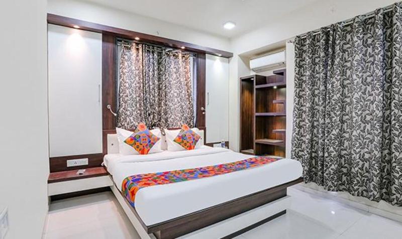Fabhotel Rudra Residency image
