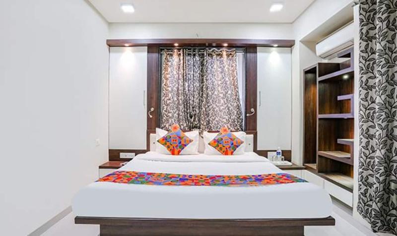 Fabhotel Rudra Residency image