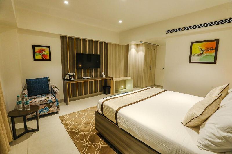 Fabhotel Prime The Thane Club image