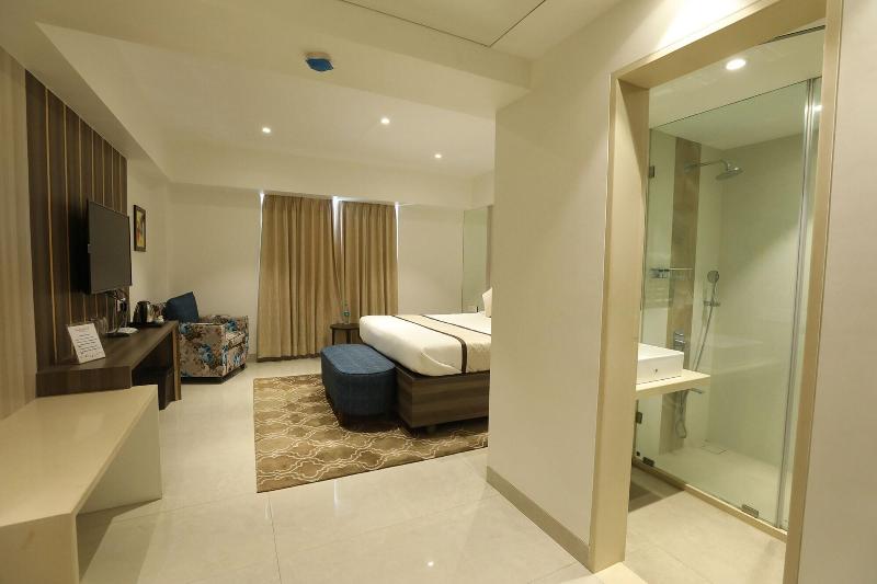 Fabhotel Prime The Thane Club image