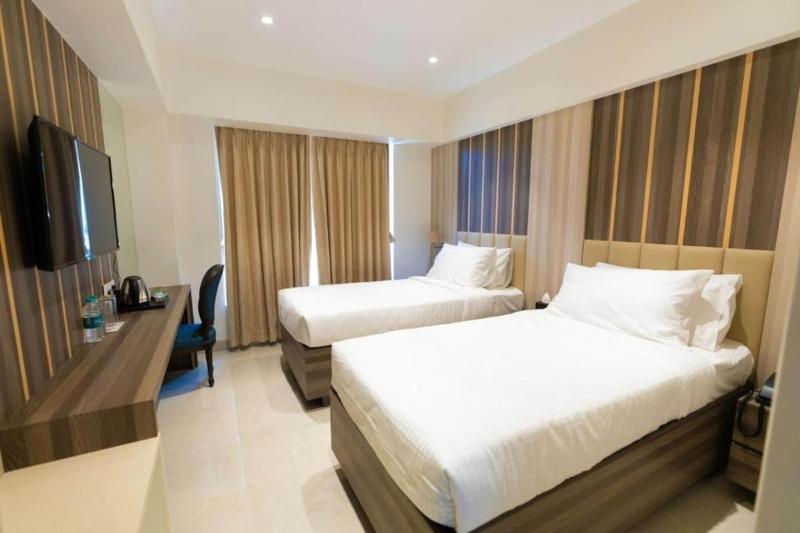 Fabhotel Prime The Thane Club image