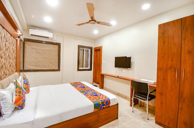 Fabhotel Dream World Residency image