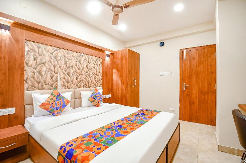 Fabhotel Dream World Residency image