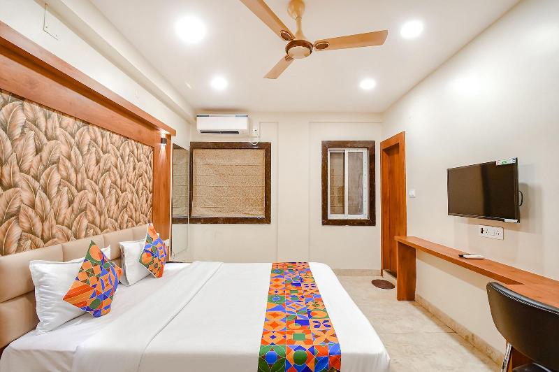 Fabhotel Dream World Residency image