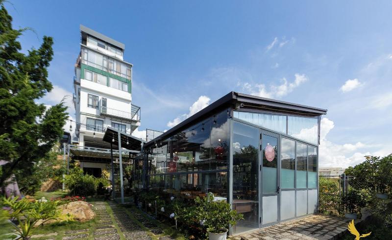 Green Eco Hotel Dalat image