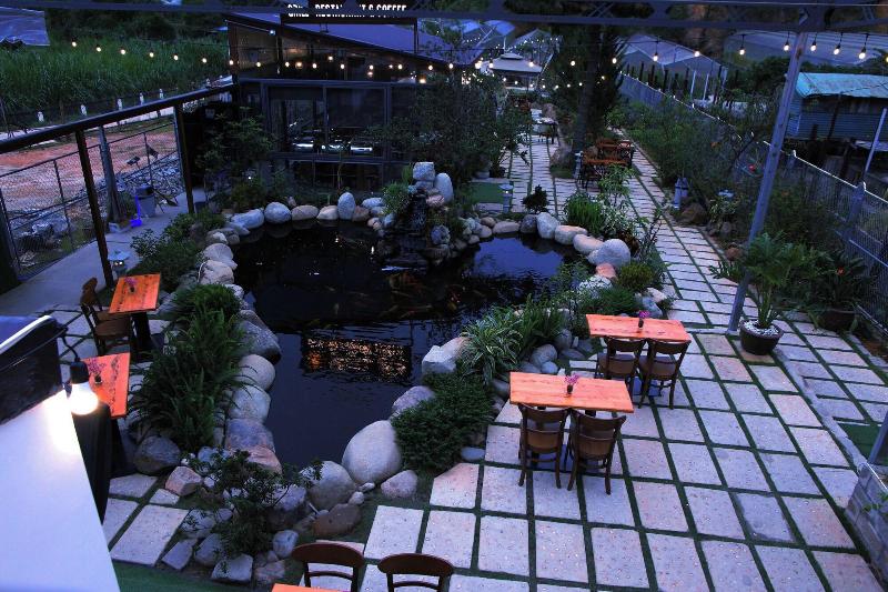 Green Eco Hotel Dalat image