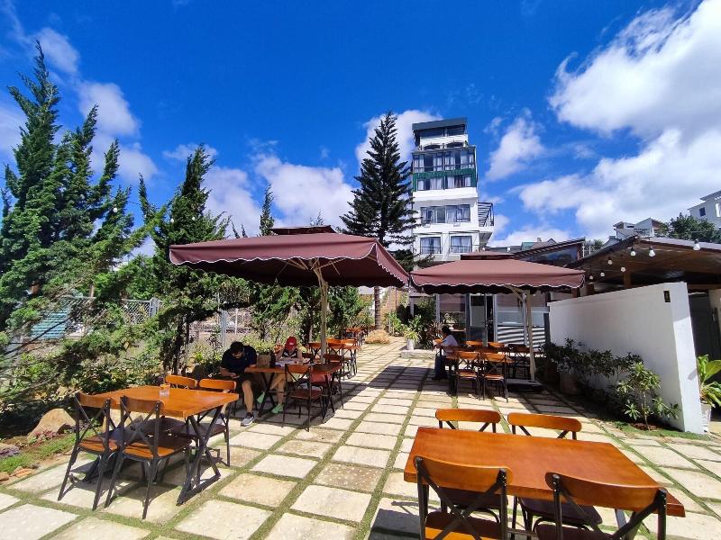 Green Eco Hotel Dalat image
