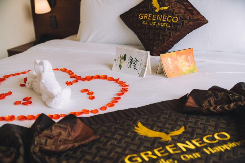 Green Eco Hotel Dalat image