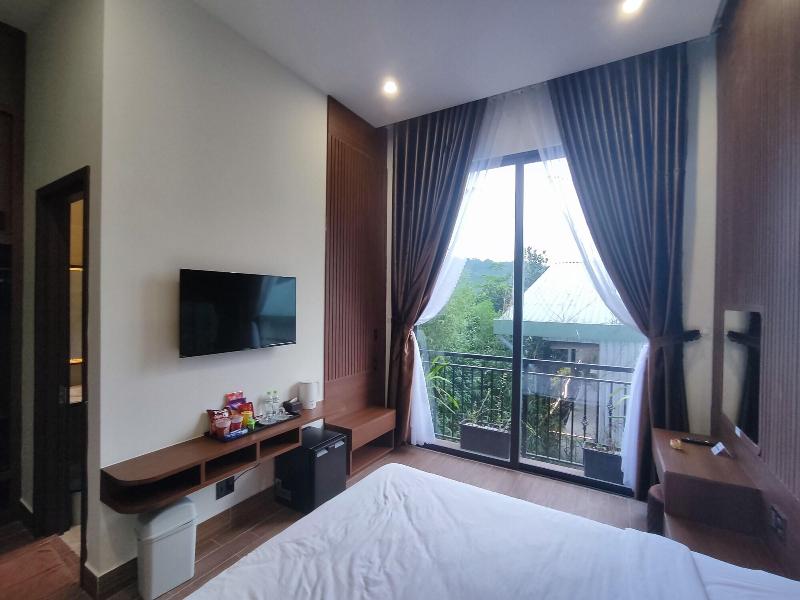 Green Eco Hotel Dalat image