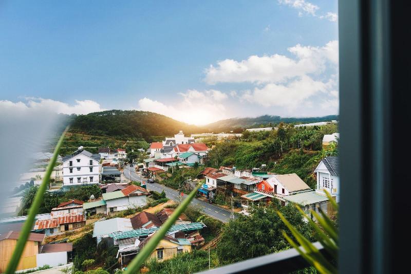Green Eco Hotel Dalat image