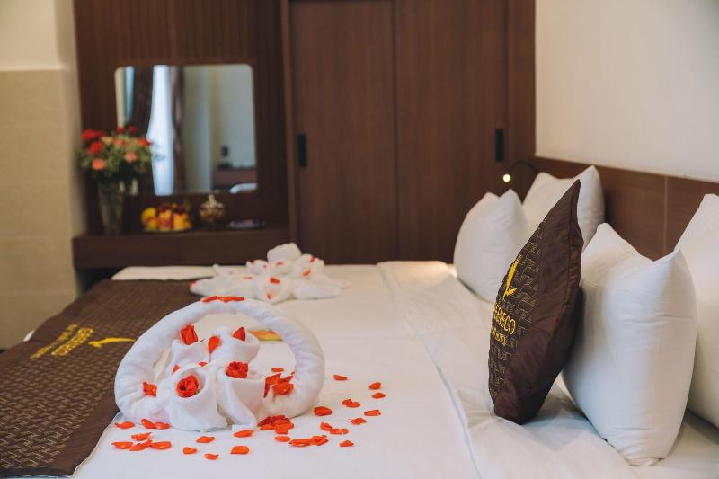 Green Eco Hotel Dalat image