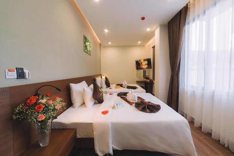 Green Eco Hotel Dalat image