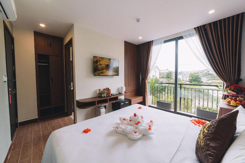 Green Eco Hotel Dalat image