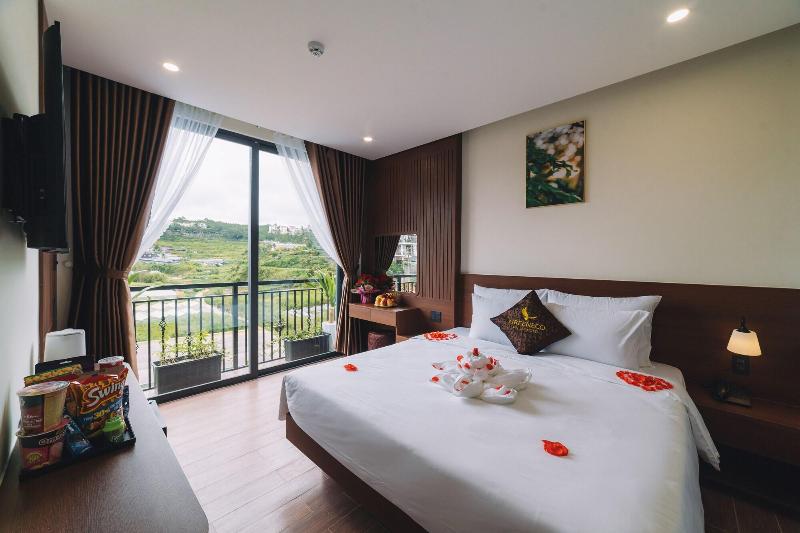 Green Eco Hotel Dalat image