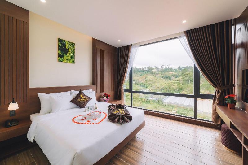 Green Eco Hotel Dalat image