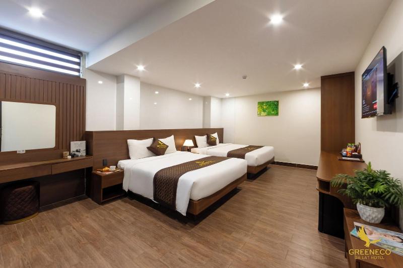 Green Eco Hotel Dalat image