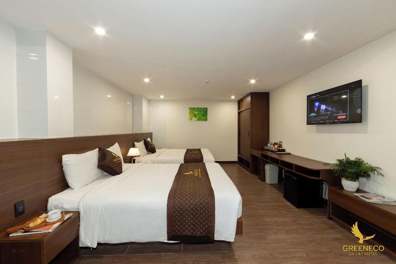 Green Eco Hotel Dalat image