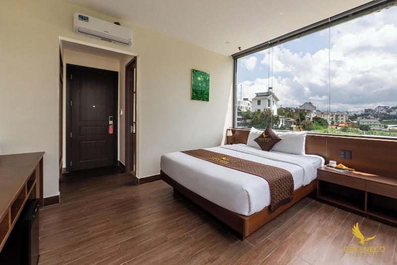 Green Eco Hotel Dalat image