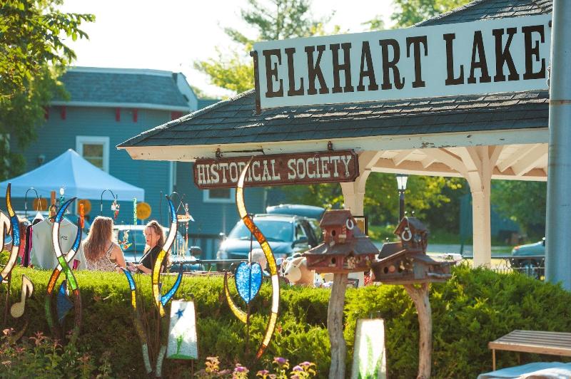Victorian Inn Elkhart Lake Wisconsin image