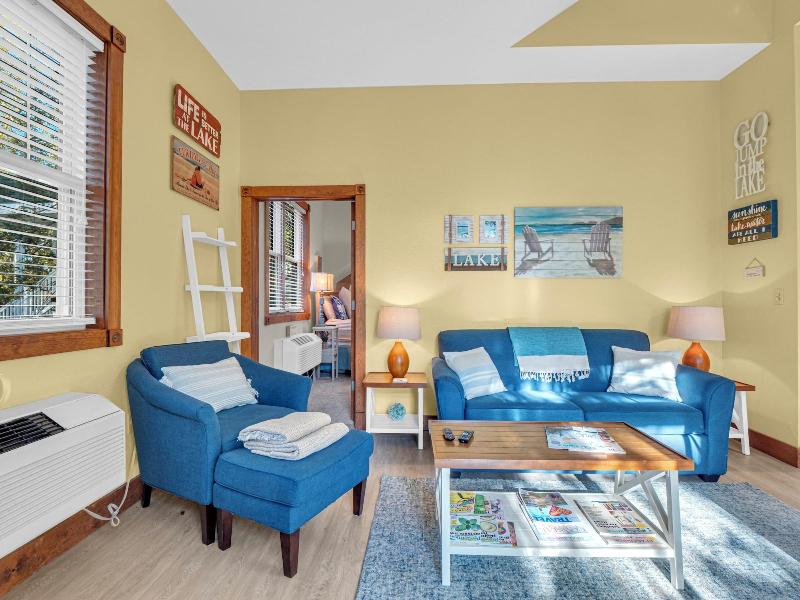 Victorian Inn Elkhart Lake Wisconsin image