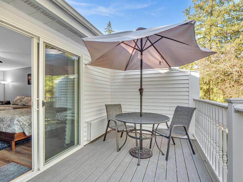 Victorian Inn Elkhart Lake Wisconsin image