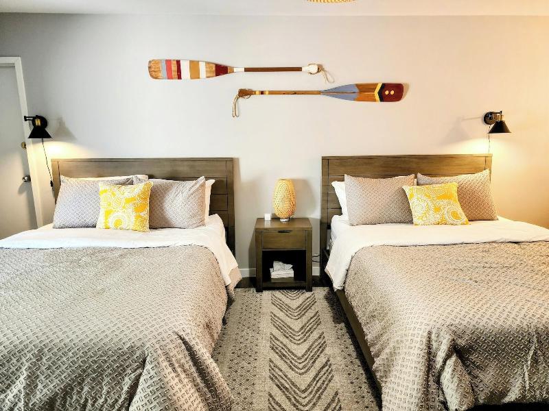 Victorian Inn Elkhart Lake Wisconsin image