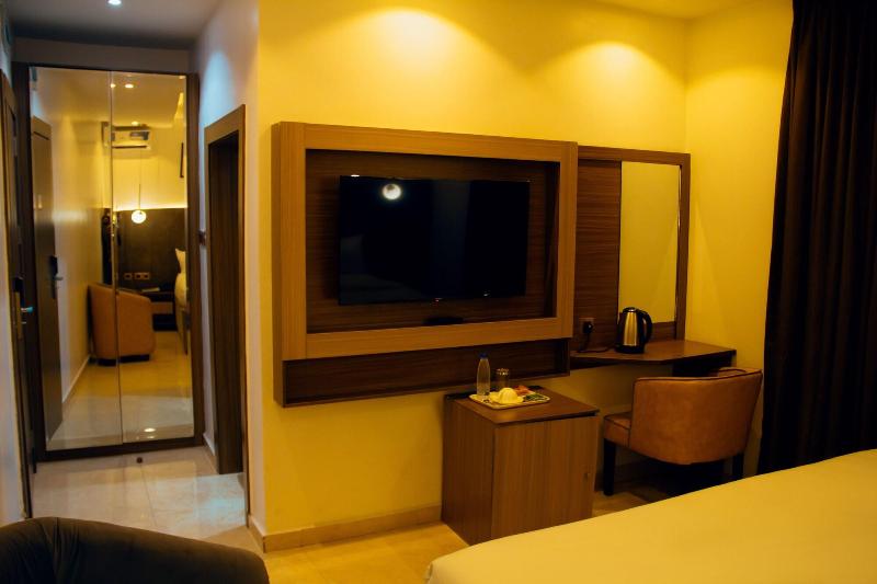 Moratel Hotels image