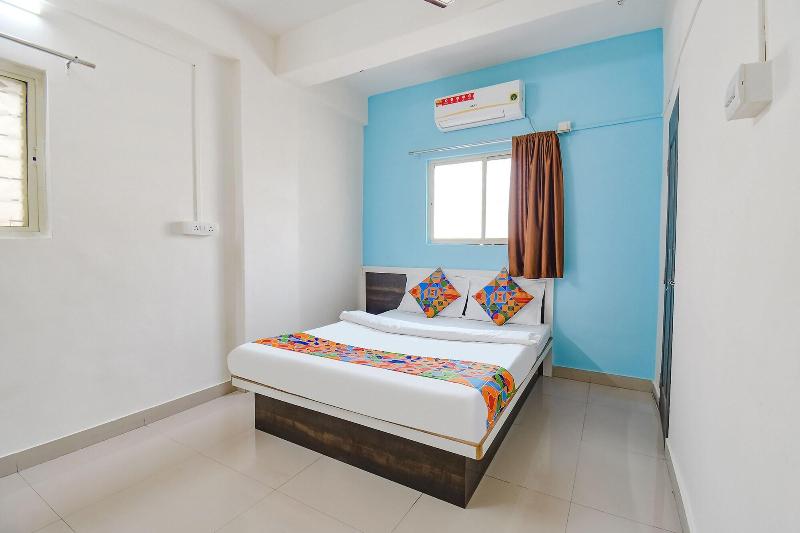 Fabhotel Ashiyana Lodge image